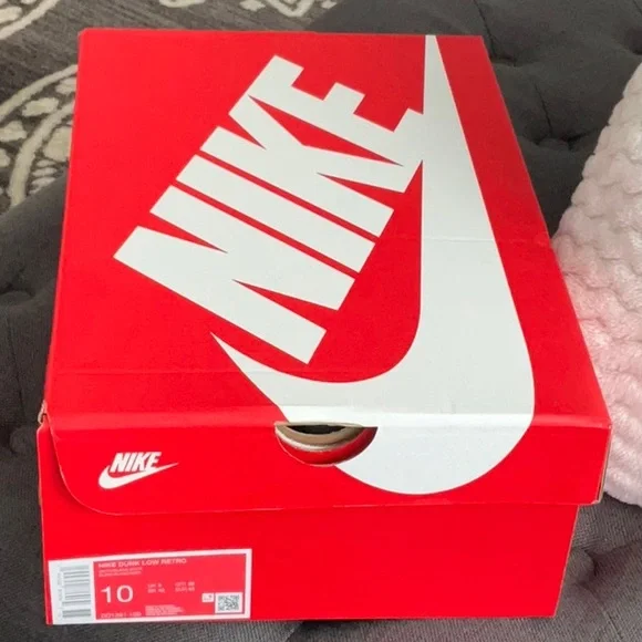 Nike Dunk Low Retro NIB - Picture 14 of 15